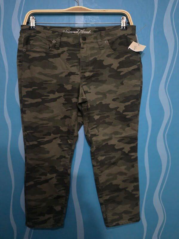 Pantalon Universal Thread